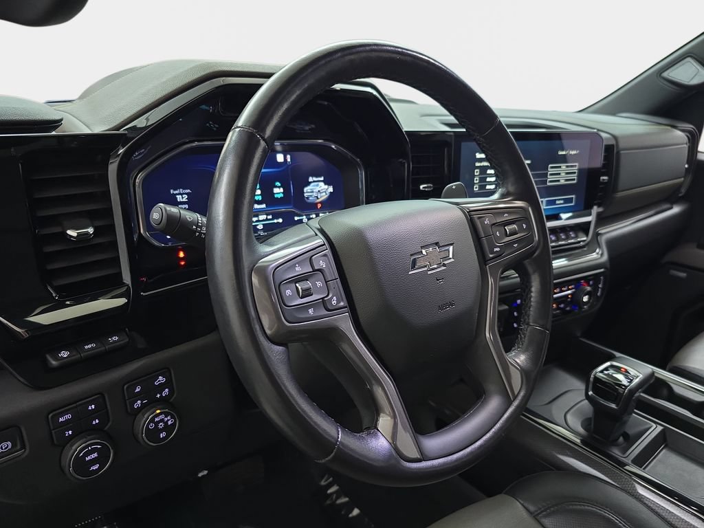Used 2022 Chevrolet Silverado 1500 ZR2 w/ Technology Package AWD/4WD image 18