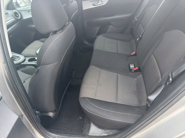 Used 2023 Kia Forte LXS w/ LXS Technology Package image 17