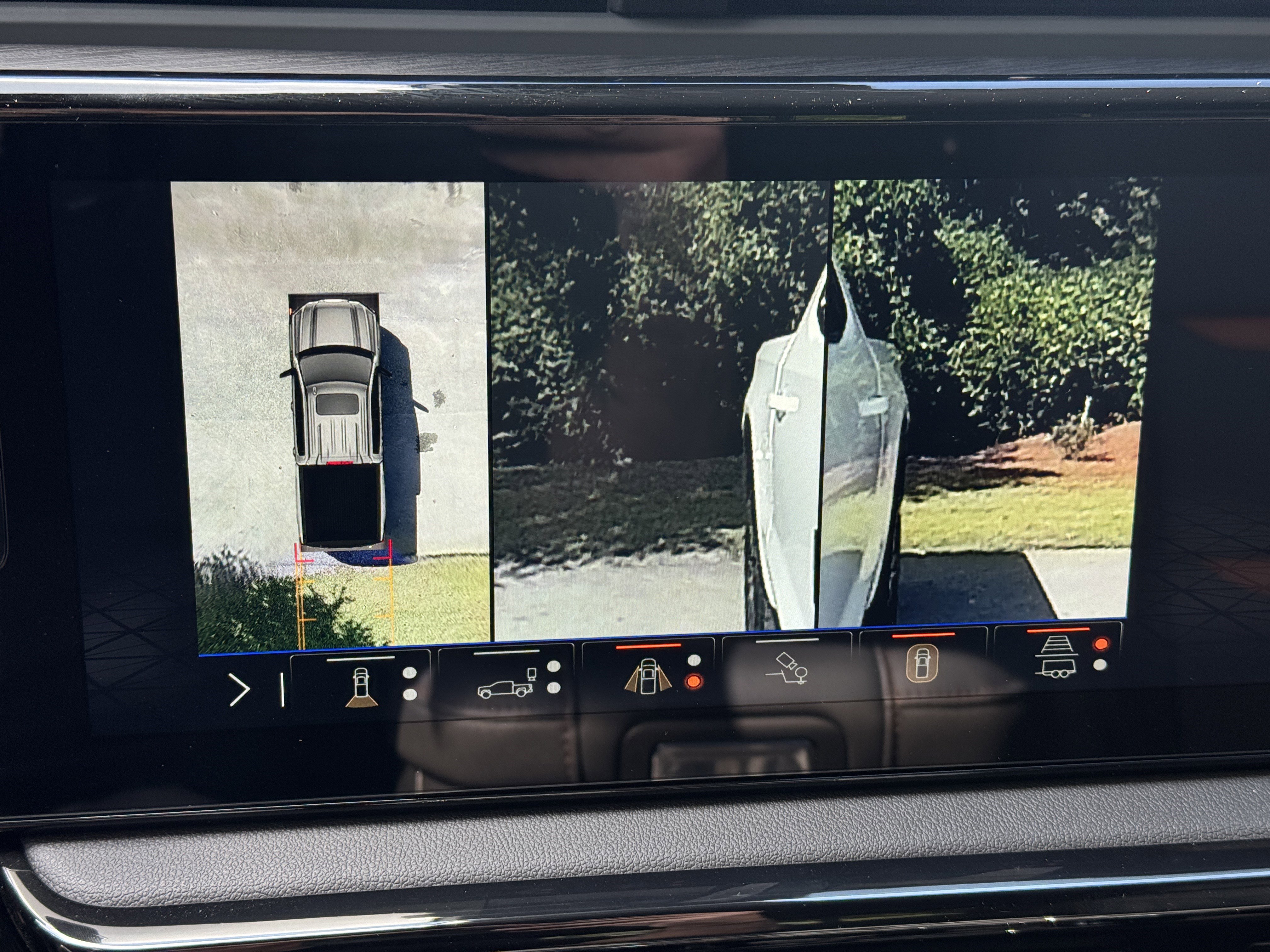 New 2026 GMC Sierra 1500 AT4 w/ Technology Package image 40