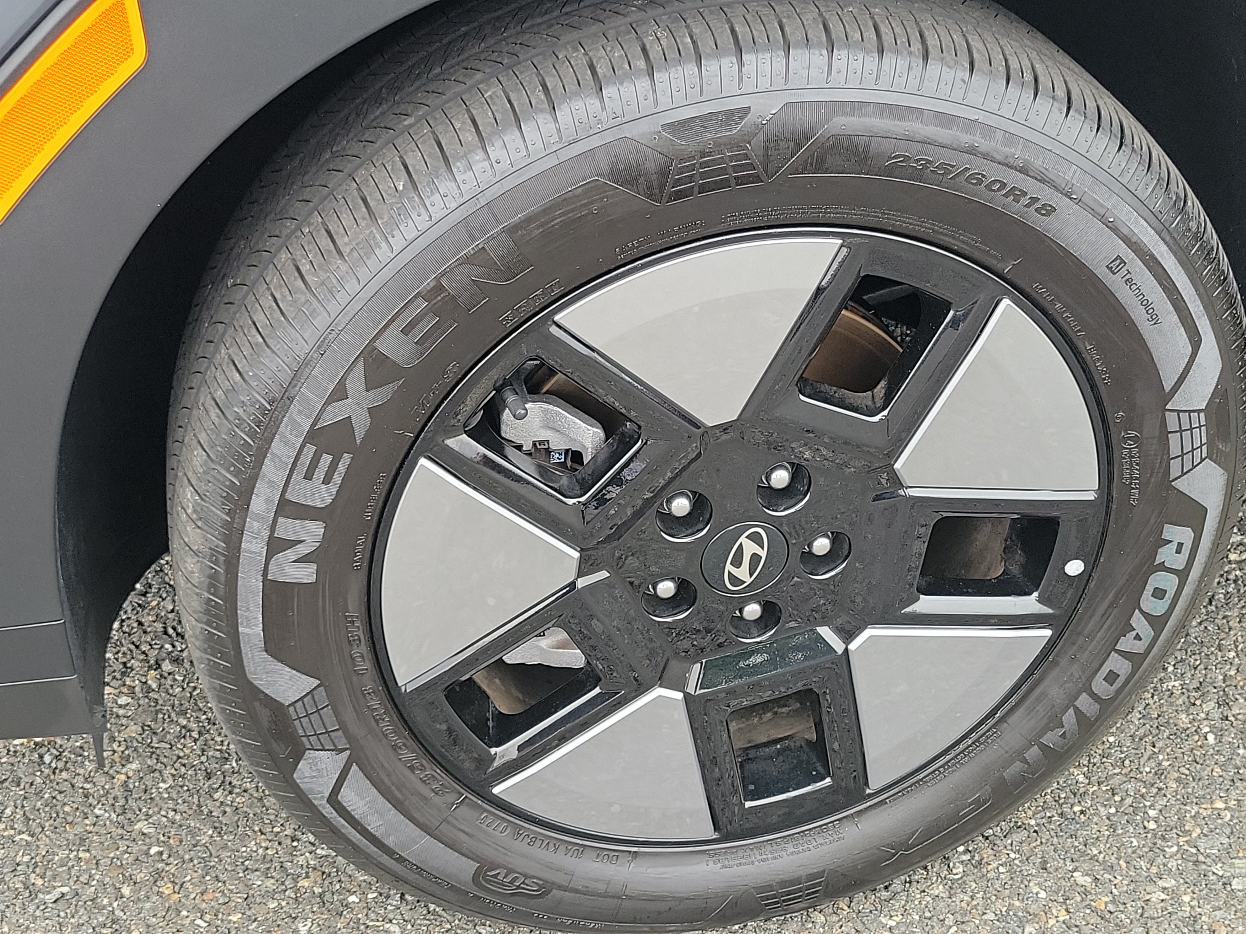 Certified 2026 Hyundai Santa Fe SE FWD image 7