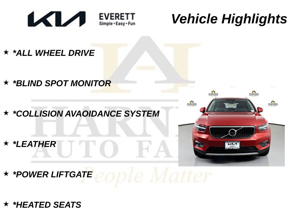 Used 2021 Volvo XC40 T5 Momentum w/ Premium Package AWD/4WD image 9