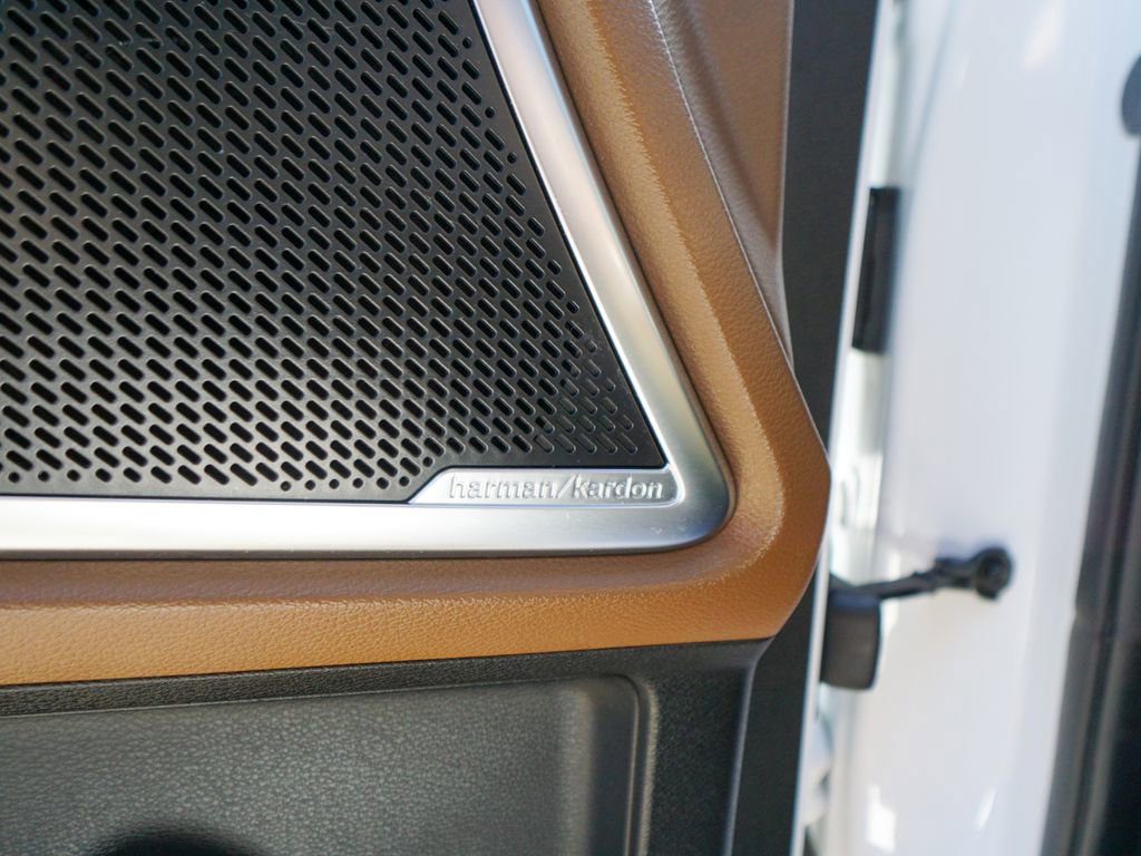 Used 2022 Kia Telluride SX w/ SX Prestige Package image 22