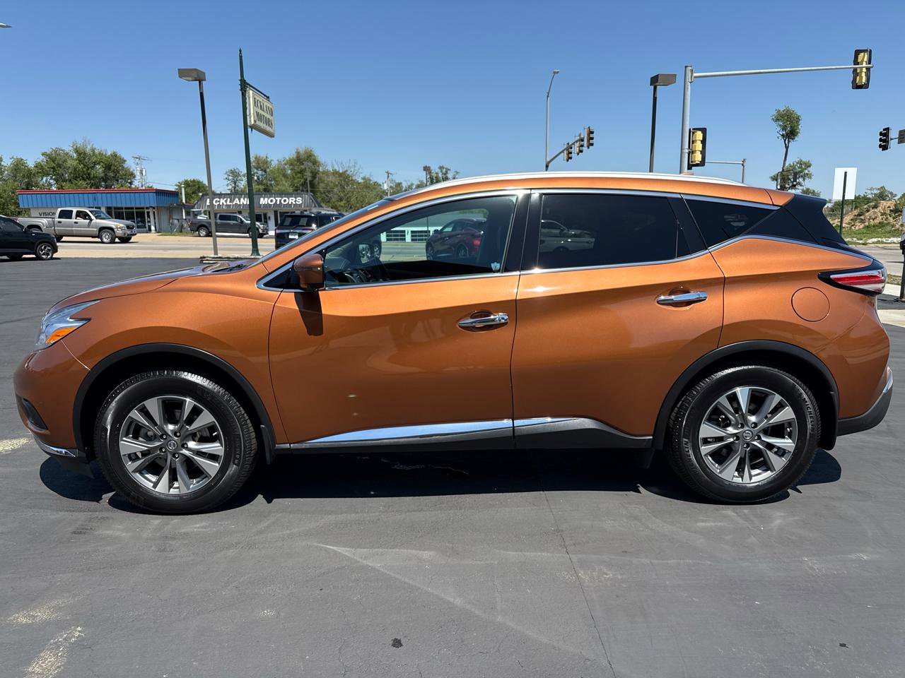 Used 2017 Nissan Murano SL w/ SL Technology Package AWD/4WD image 5