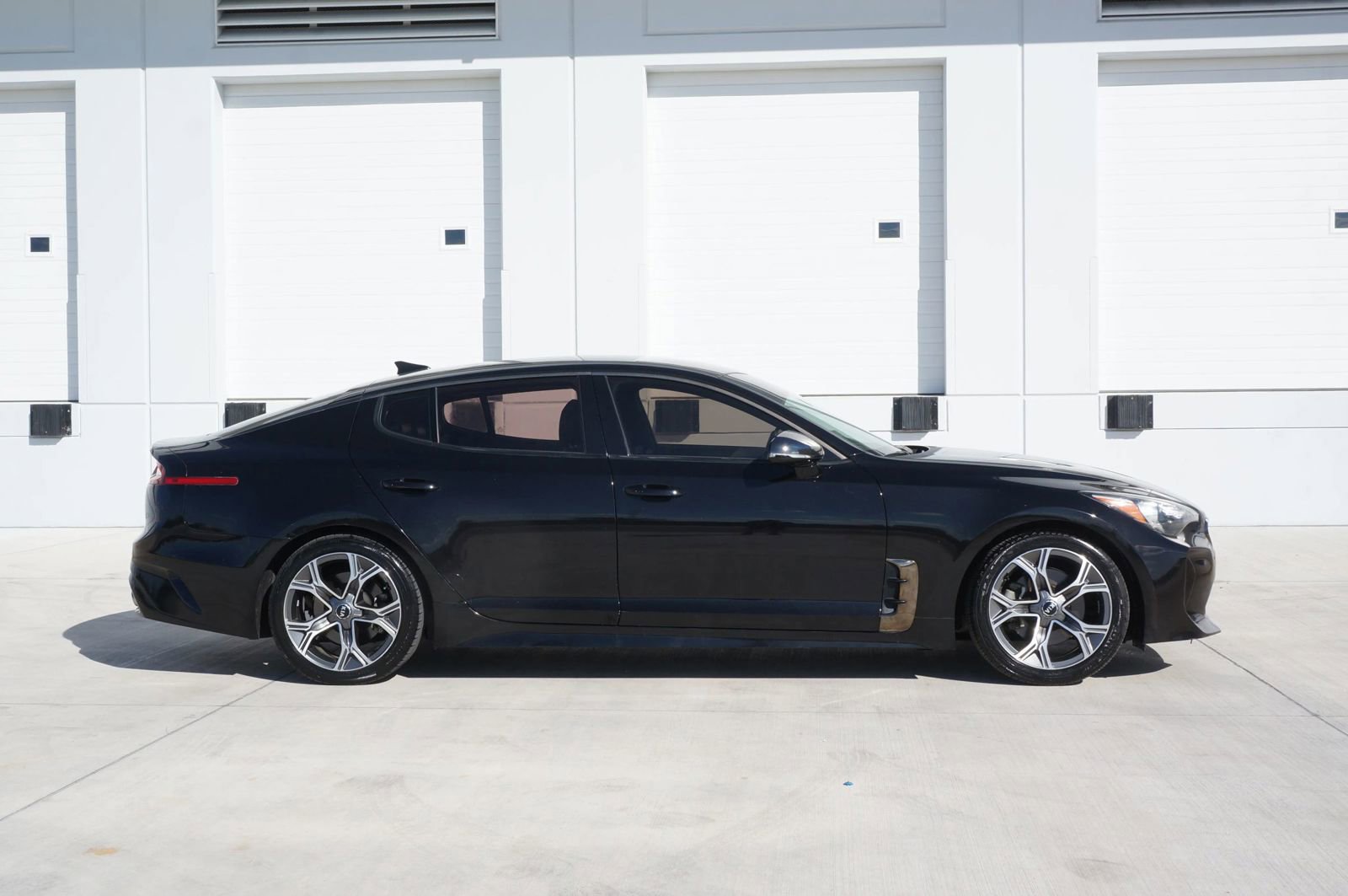 Used 2020 Kia Stinger GT-Line image 13