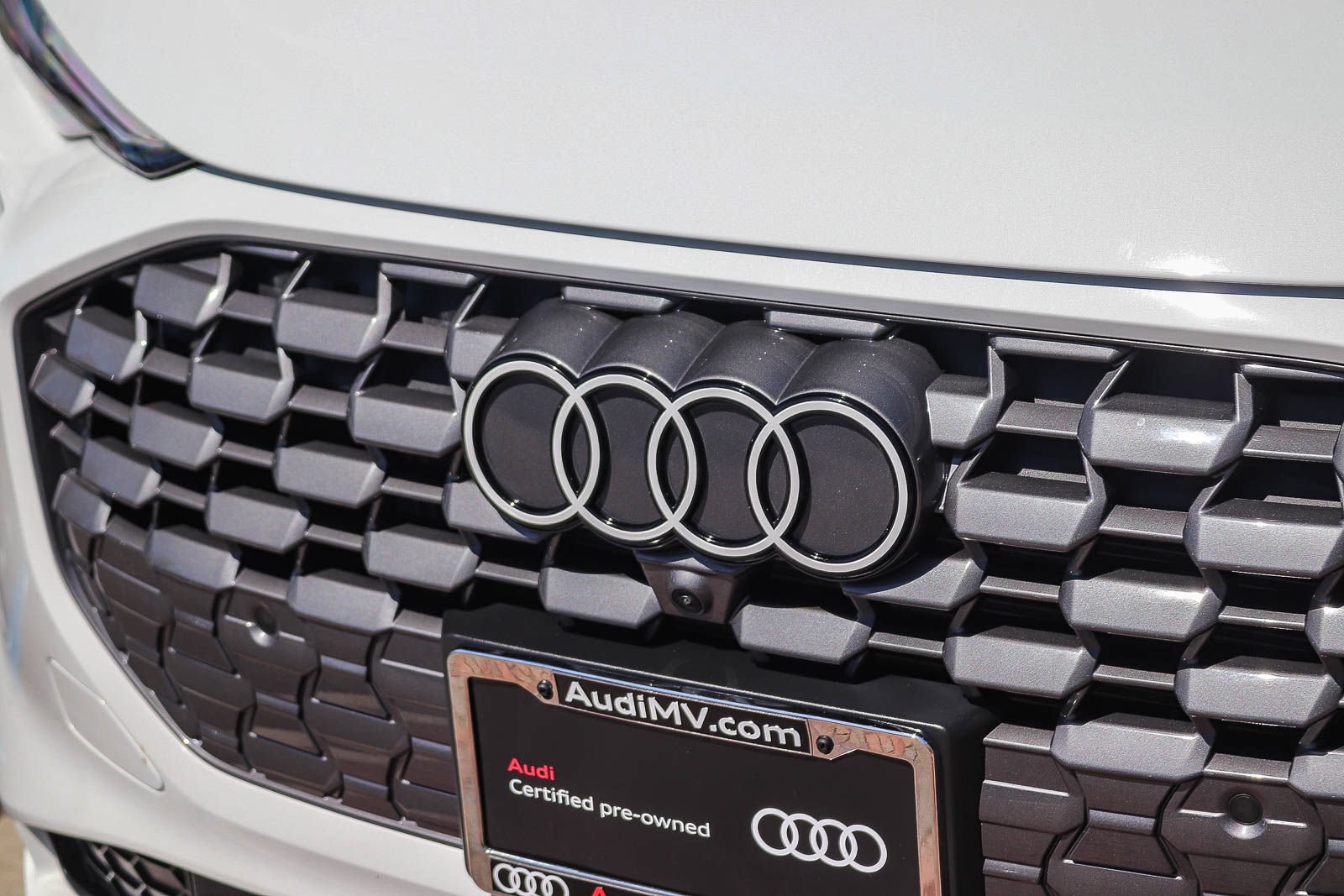 Certified 2025 Audi Q5 Premium AWD/4WD image 11