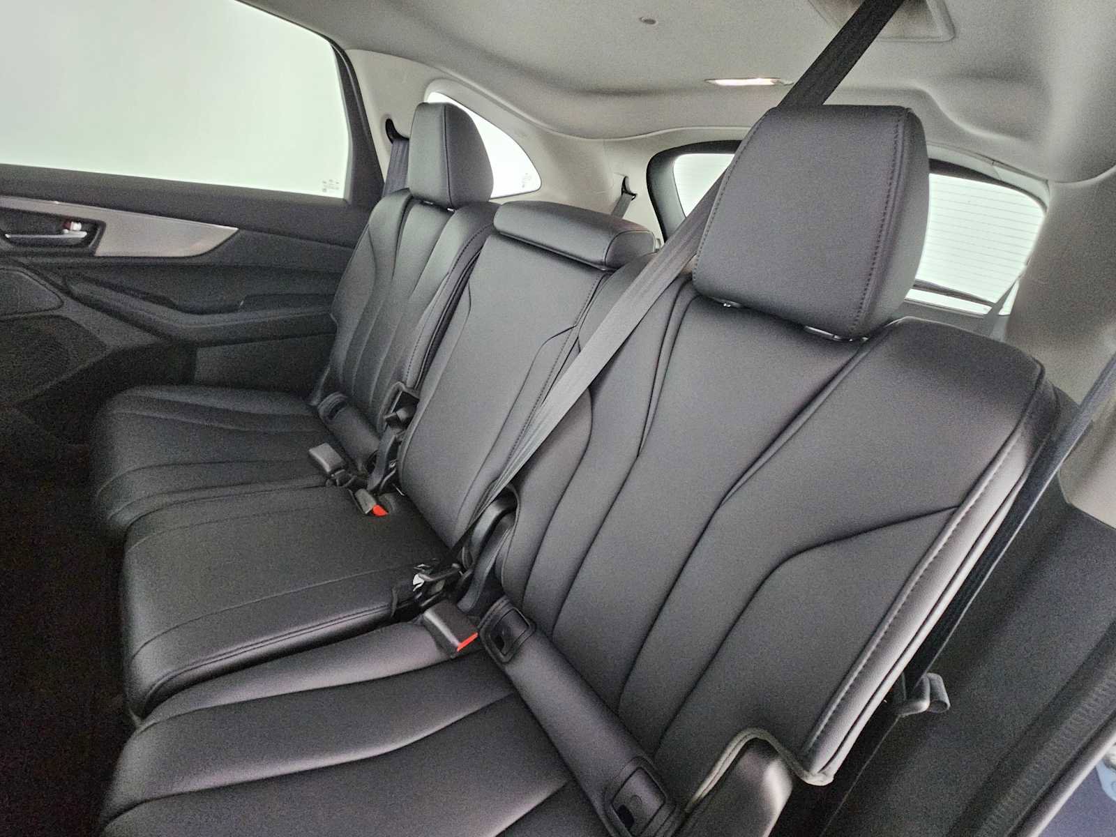 Certified 2025 Acura MDX SH-AWD image 19