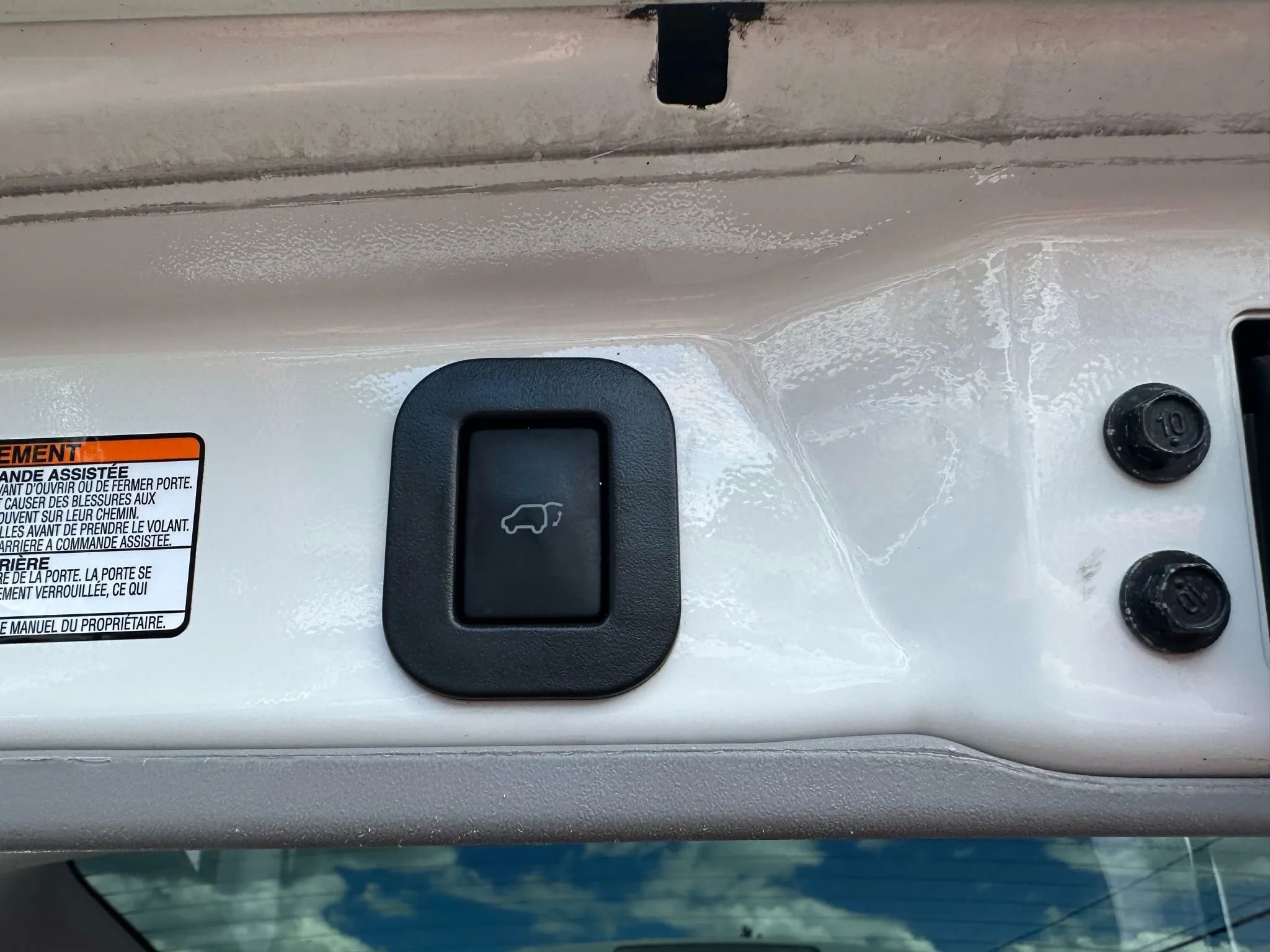 Used 2017 Toyota Sienna SE image 22