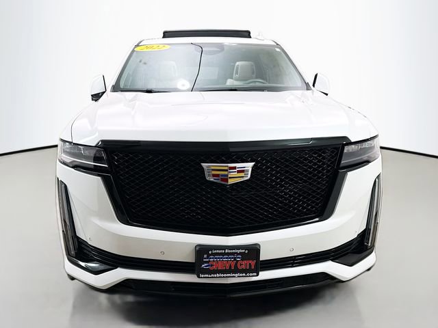 Used 2022 Cadillac Escalade ESV Sport Platinum w/ Heavy-Duty Trailer Package image 2