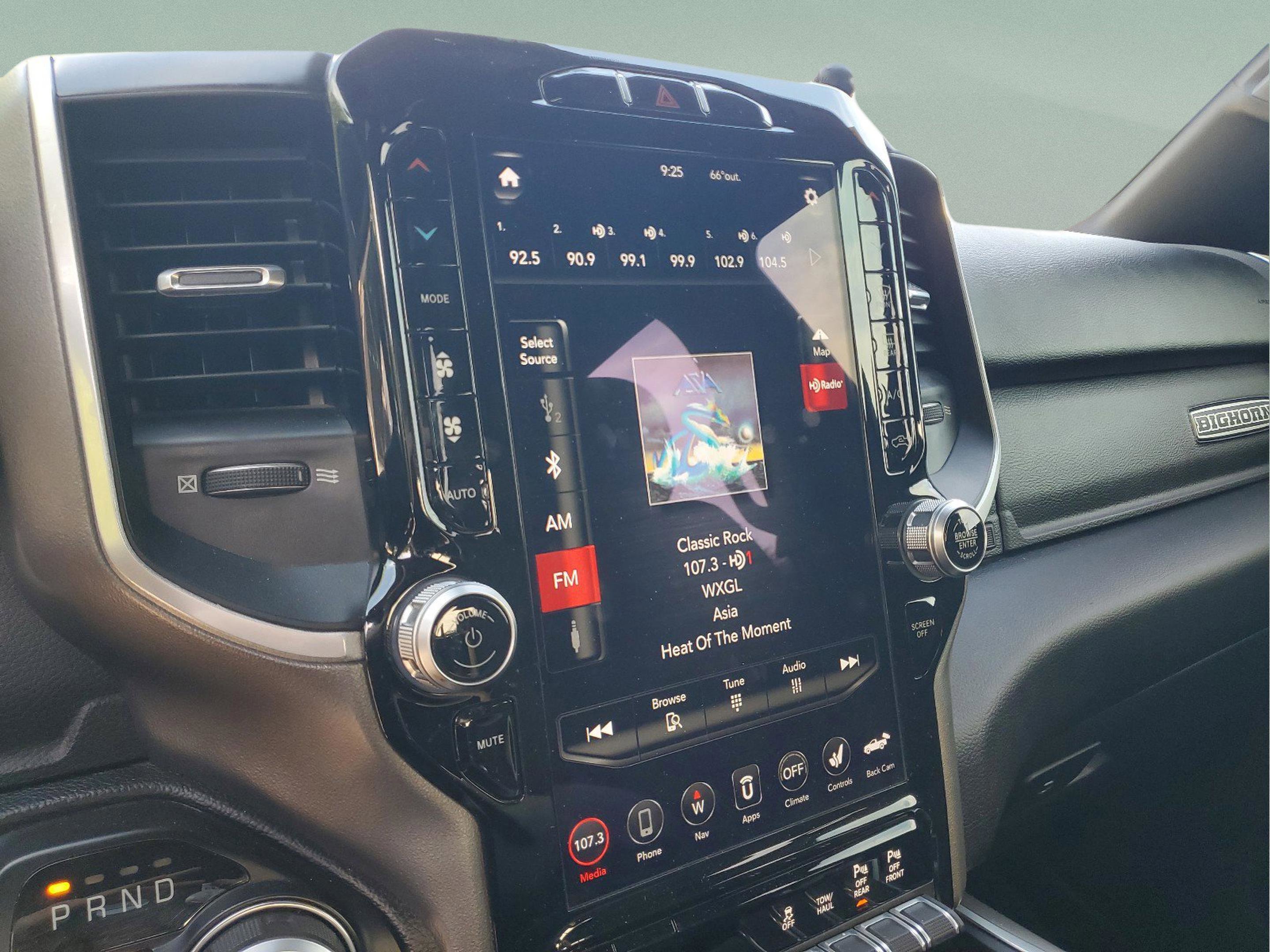 Used 2021 RAM 1500 Big Horn image 17