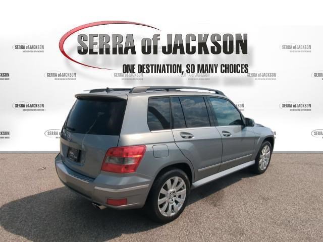 Used 2010 Mercedes-Benz GLK 350 2WD image 8