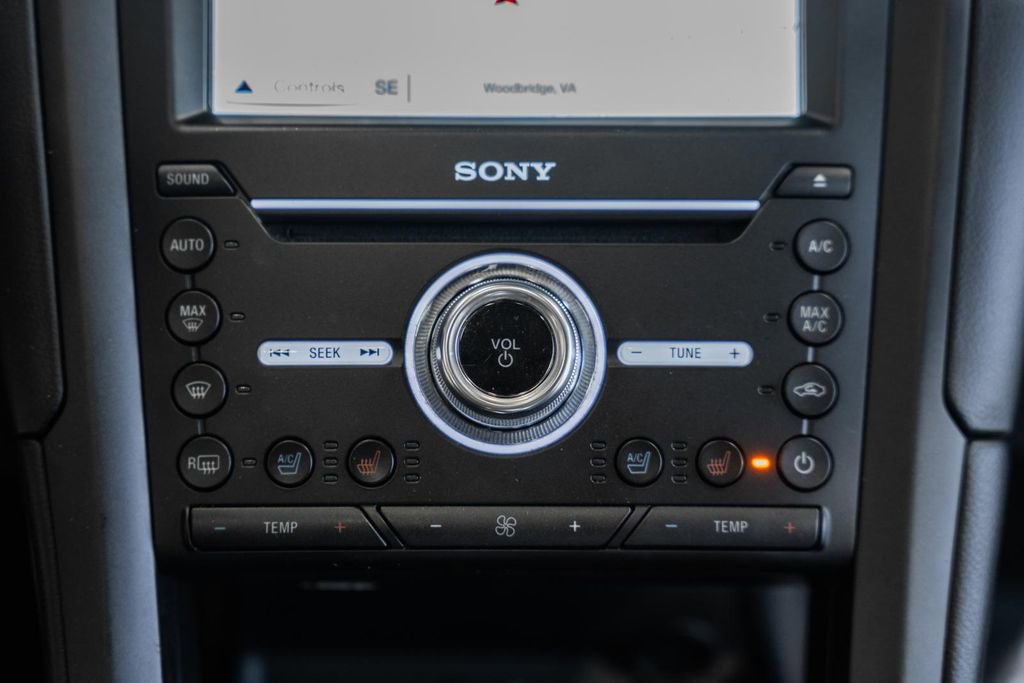 Used 2017 Ford Fusion Titanium image 21