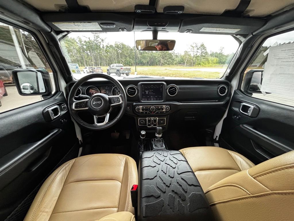 Used 2019 Jeep Wrangler Unlimited Sahara image 15