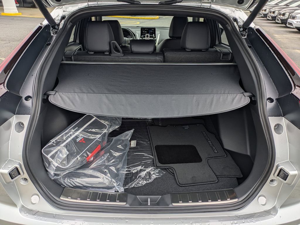 New 2025 Mitsubishi Eclipse Cross SEL image 12