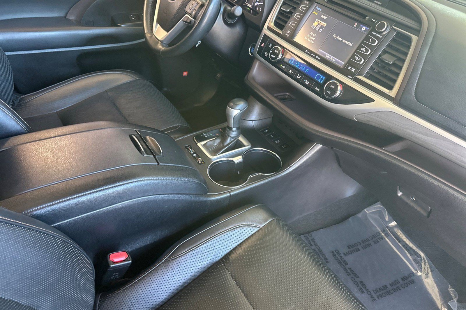 Used 2019 Toyota Highlander Limited Platinum AWD/4WD image 36