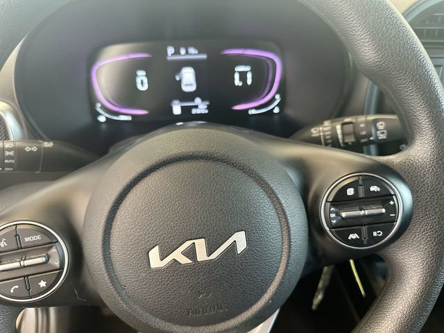 Certified 2023 Kia Soul LX w/ LX Technology Package FWD image 12