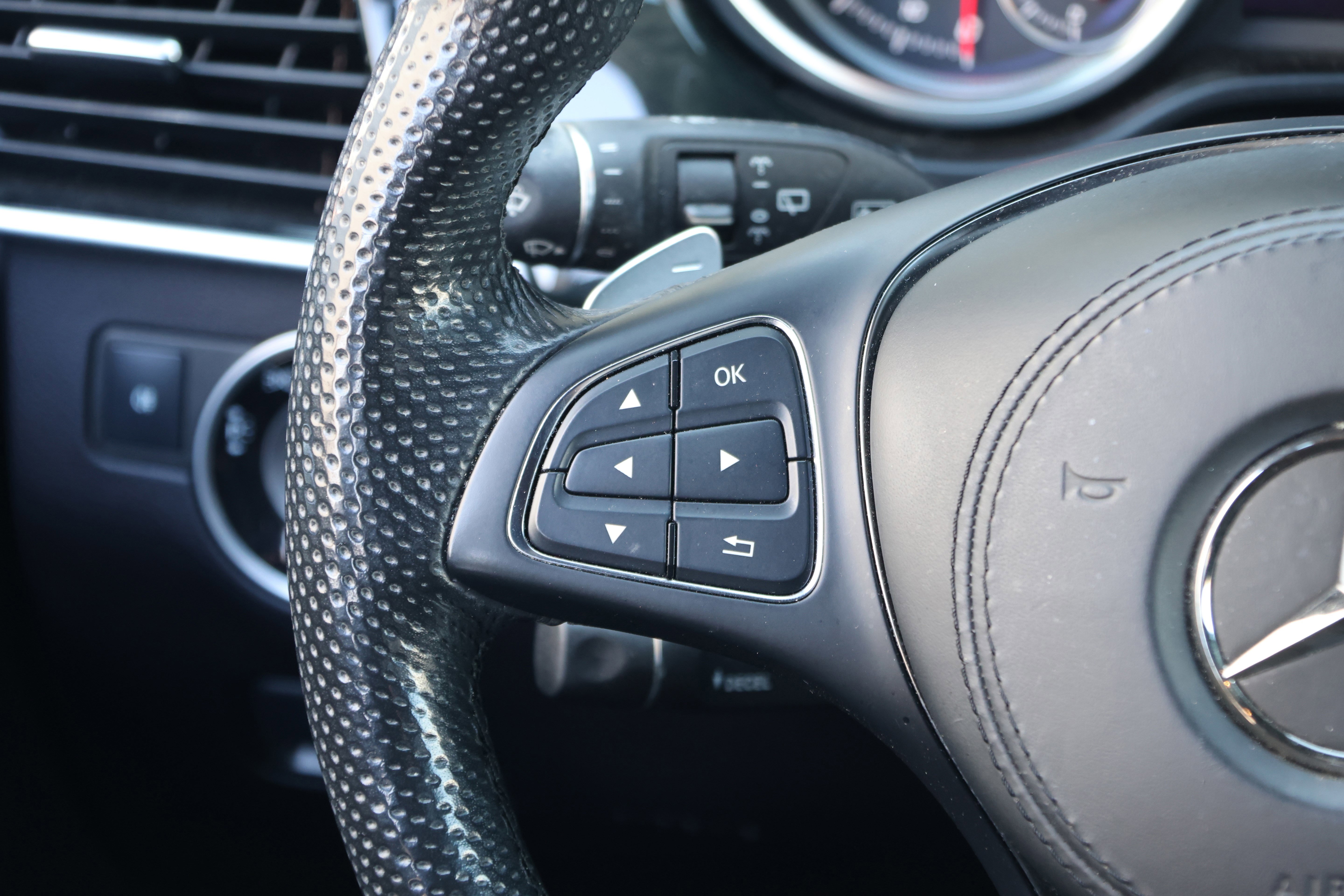 Used 2019 Mercedes-Benz GLS 450 4MATIC image 19