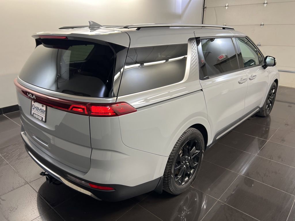 Used 2024 Kia Carnival SX image 6