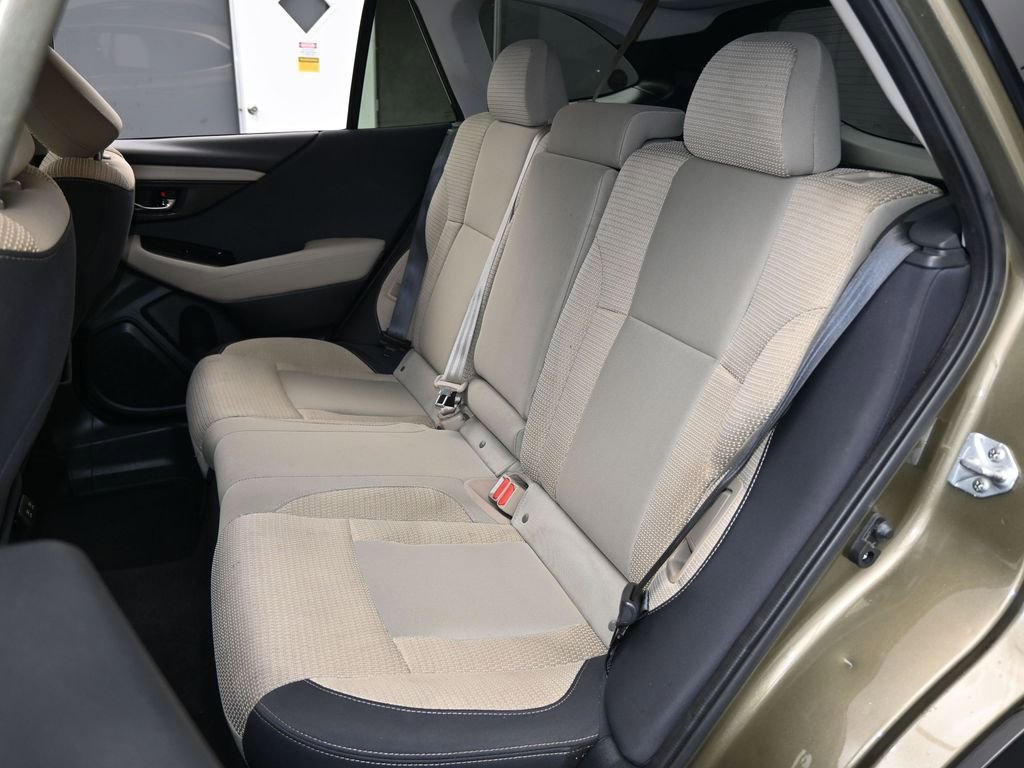 Used 2021 Subaru Outback Premium image 32