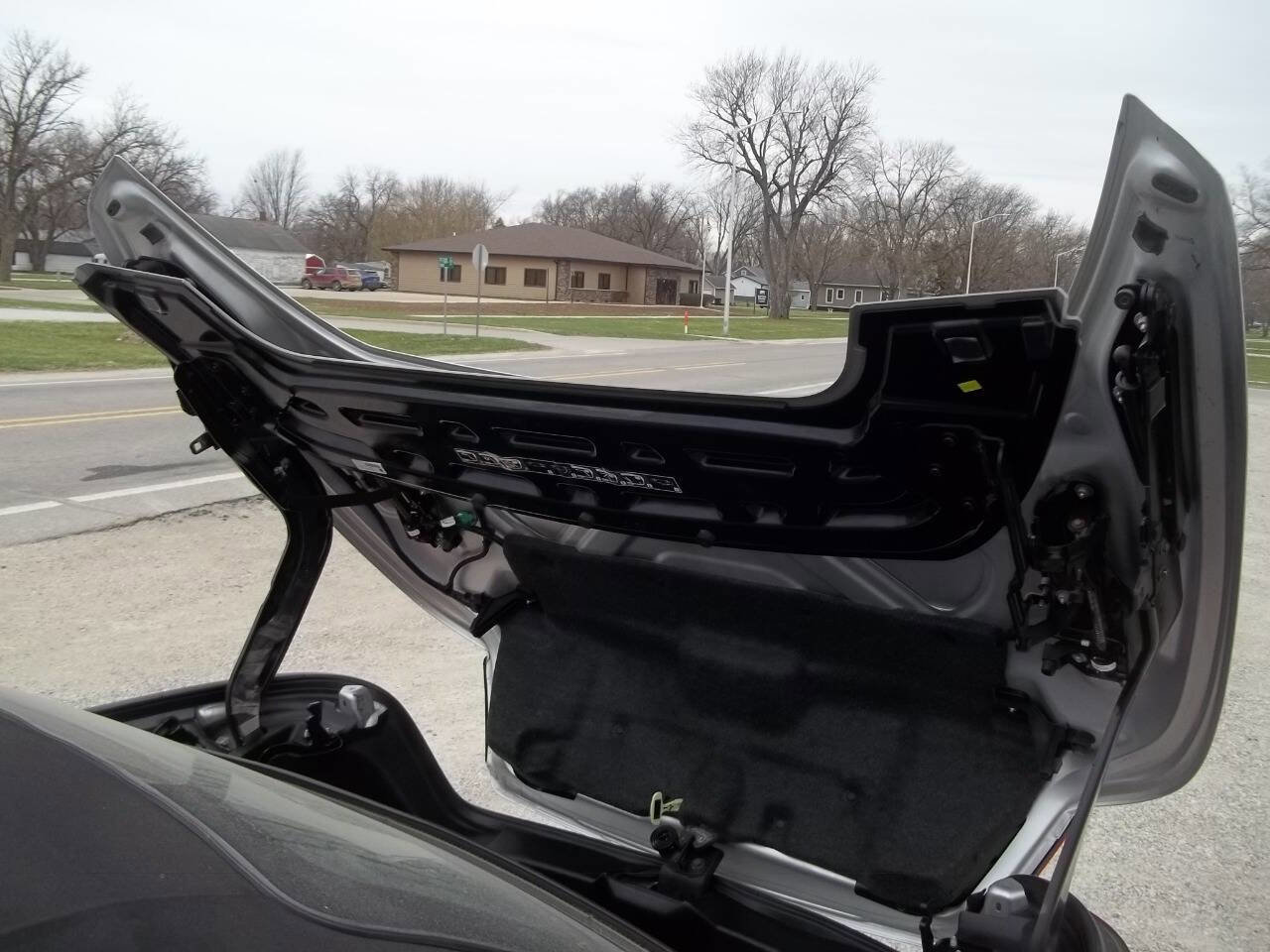 Used 2008 Chrysler Sebring Limited w/ Luxury Group image 22