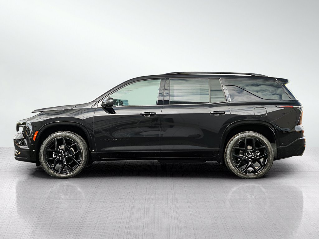 New 2026 Chevrolet Traverse RS w/ LPO, Floor Liner Package AWD/4WD image 4