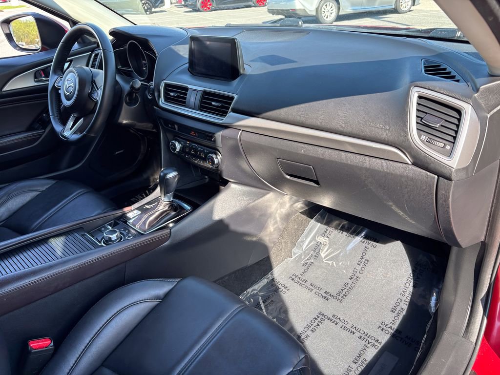 Used 2018 MAZDA MAZDA3 Touring image 42
