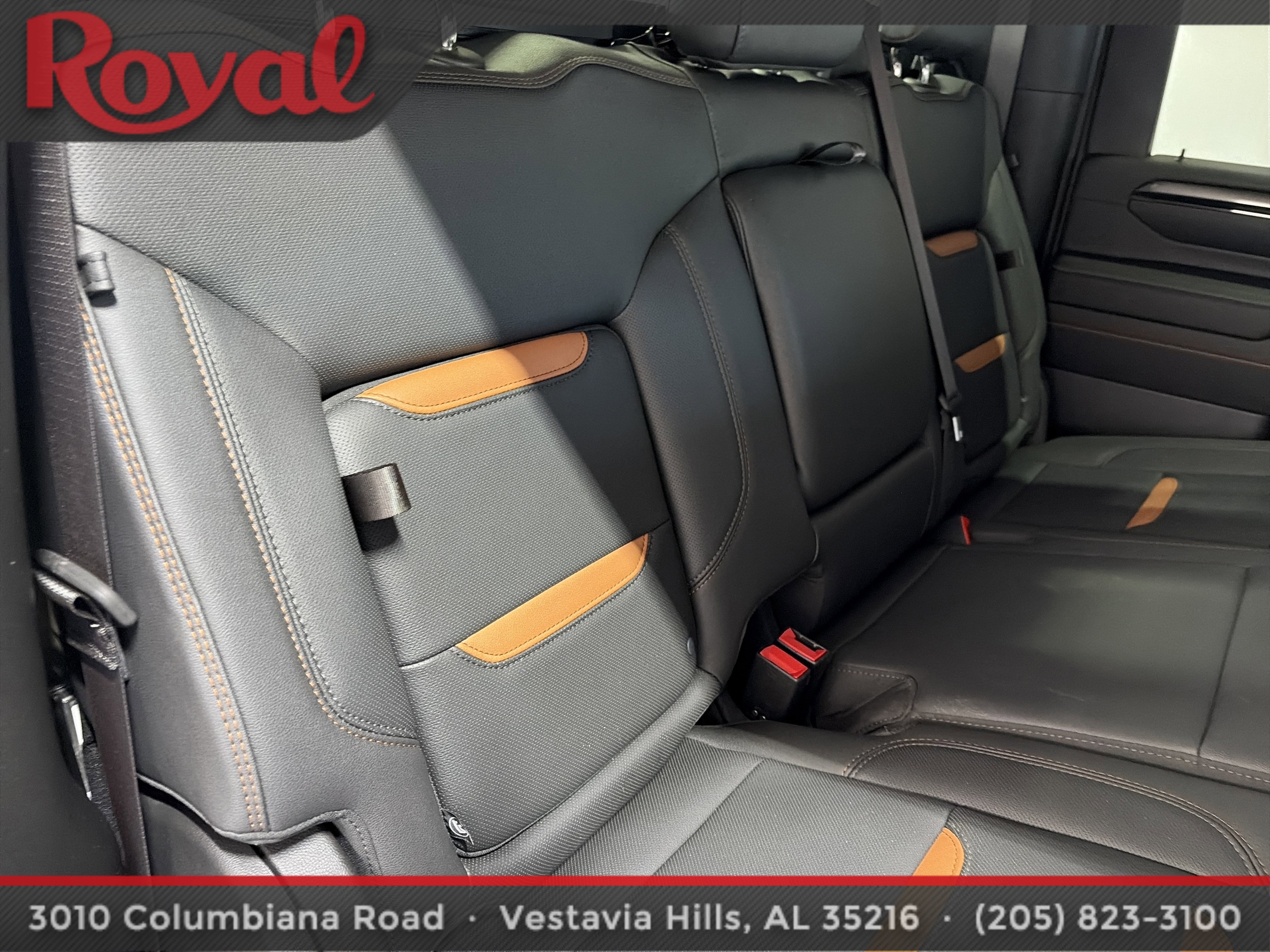 Used 2024 GMC Sierra 3500 AT4 w/ AT4 Premium Plus Package image 17