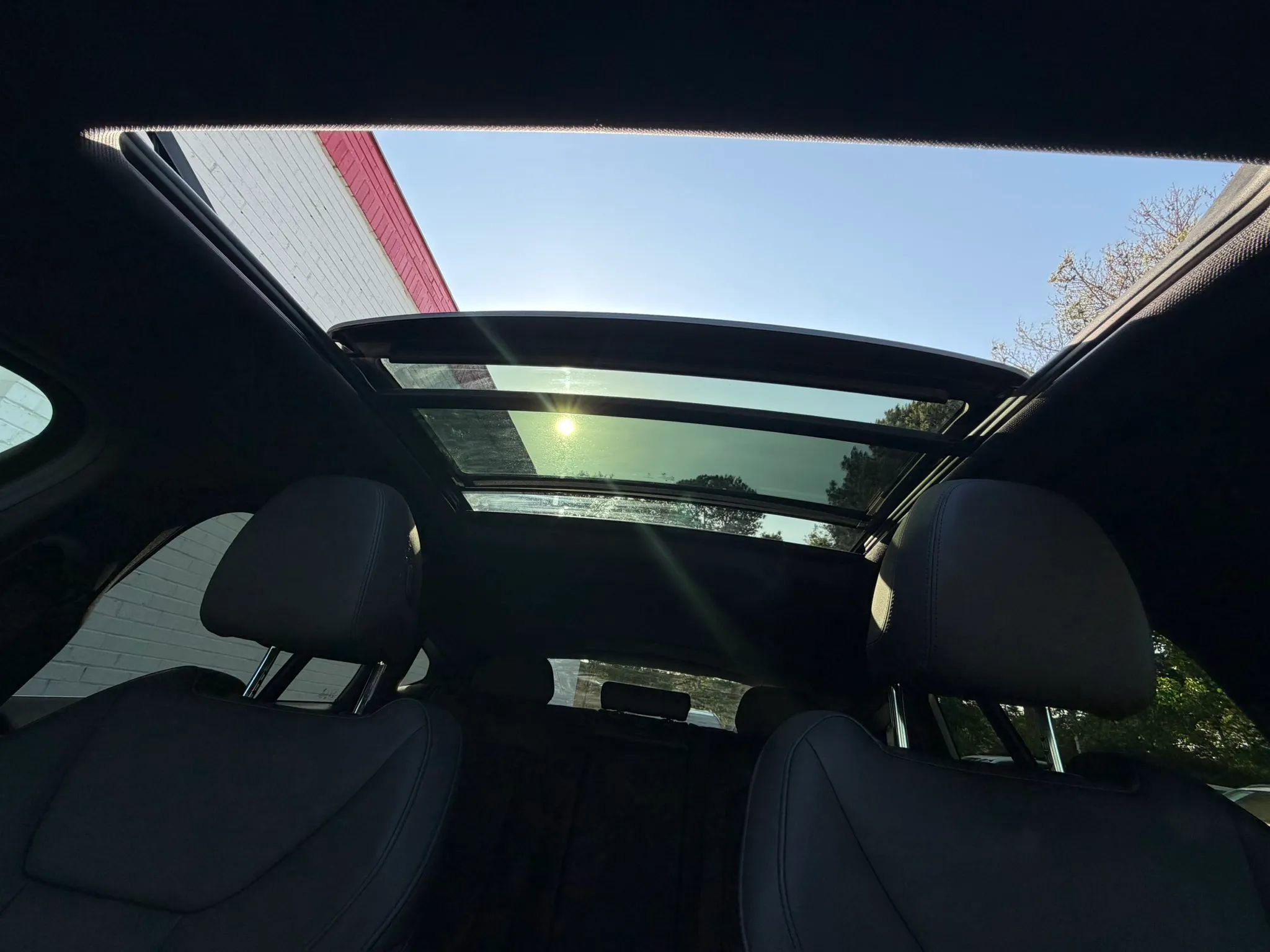 Used 2019 BMW X4 xDrive30i w/ Convenience Package image 36