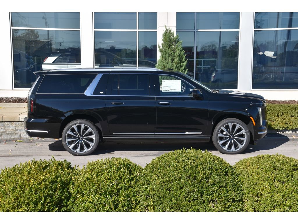 New 2026 Cadillac Escalade ESV Luxury image 3