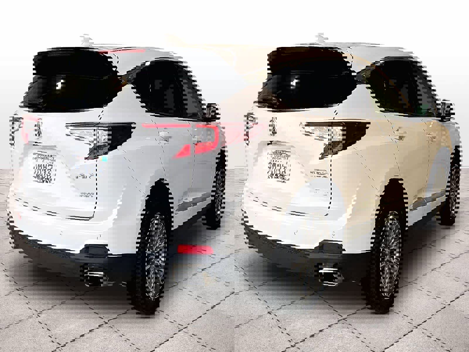 Used 2024 Acura RDX SH-AWD w/ Technology Package image 14