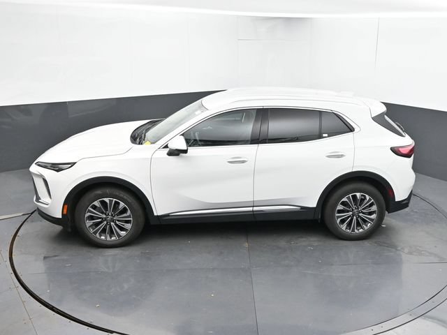 Used 2024 Buick Envision Preferred AWD/4WD image 38