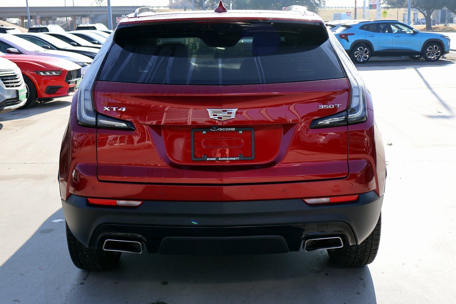 Used 2023 Cadillac XT4 Sport w/ Technology Package image 7