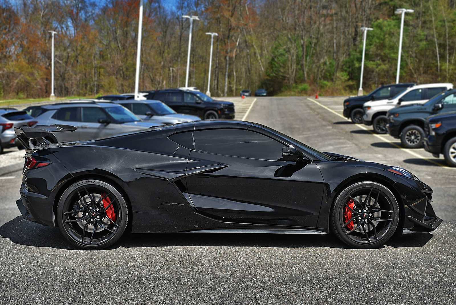 Used 2025 Chevrolet Corvette Z06 RWD image 10