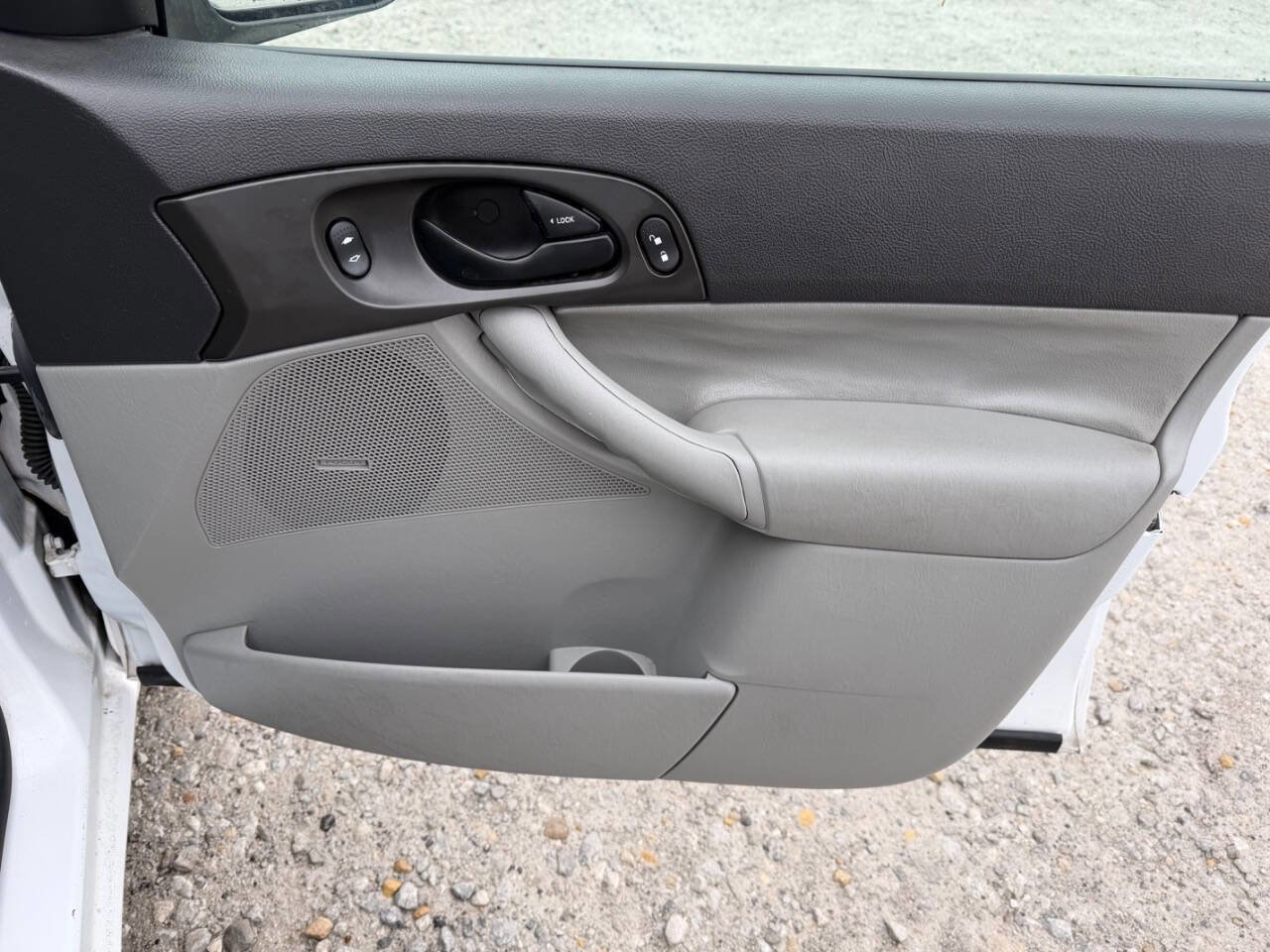 Used 2007 Ford Focus S image 19