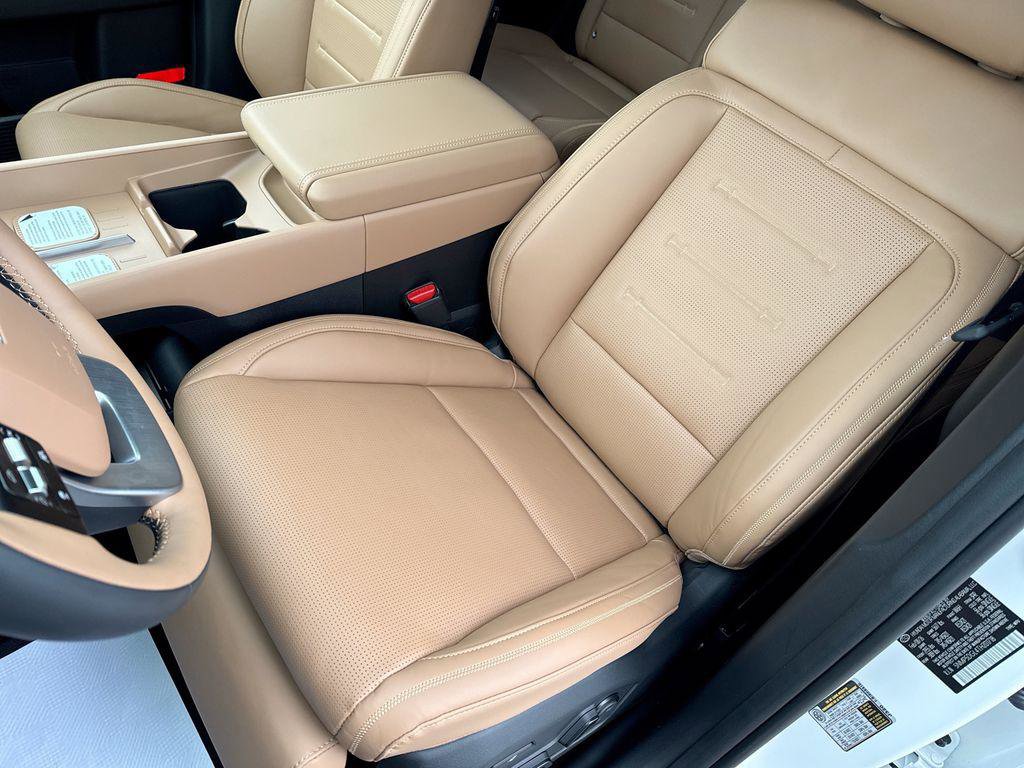 New 2026 Hyundai Santa Fe Calligraphy image 15