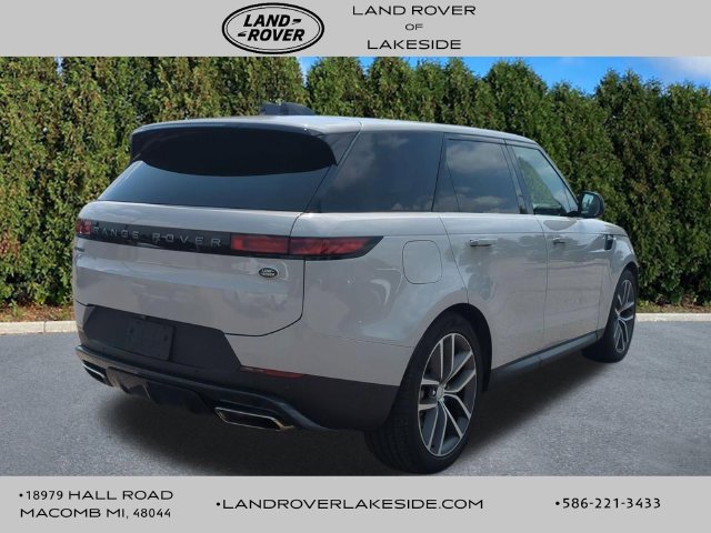 Used 2023 Land Rover Range Rover Sport SE AWD/4WD image 4