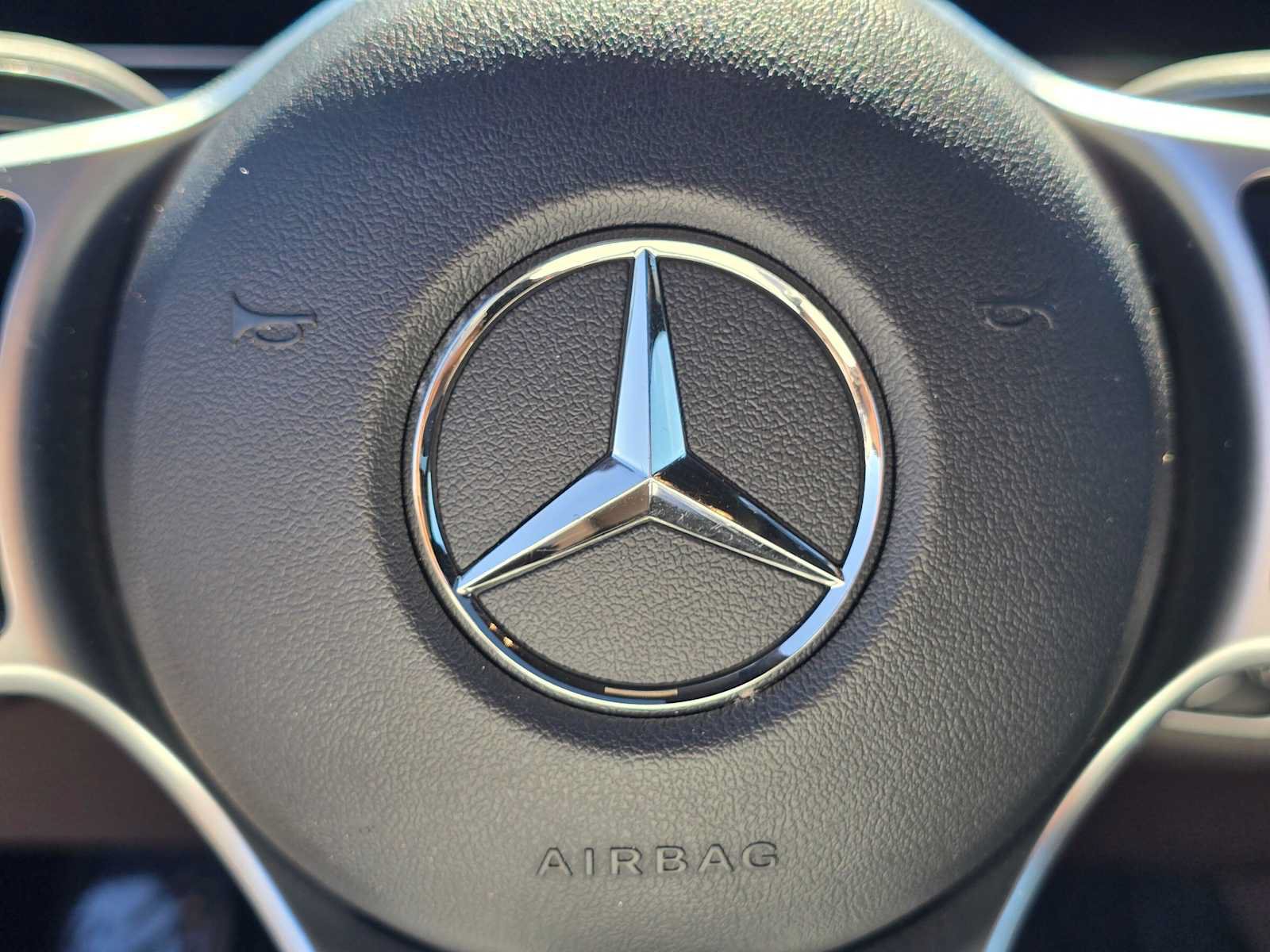 Used 2023 Mercedes-Benz GLS 450 4MATIC image 26