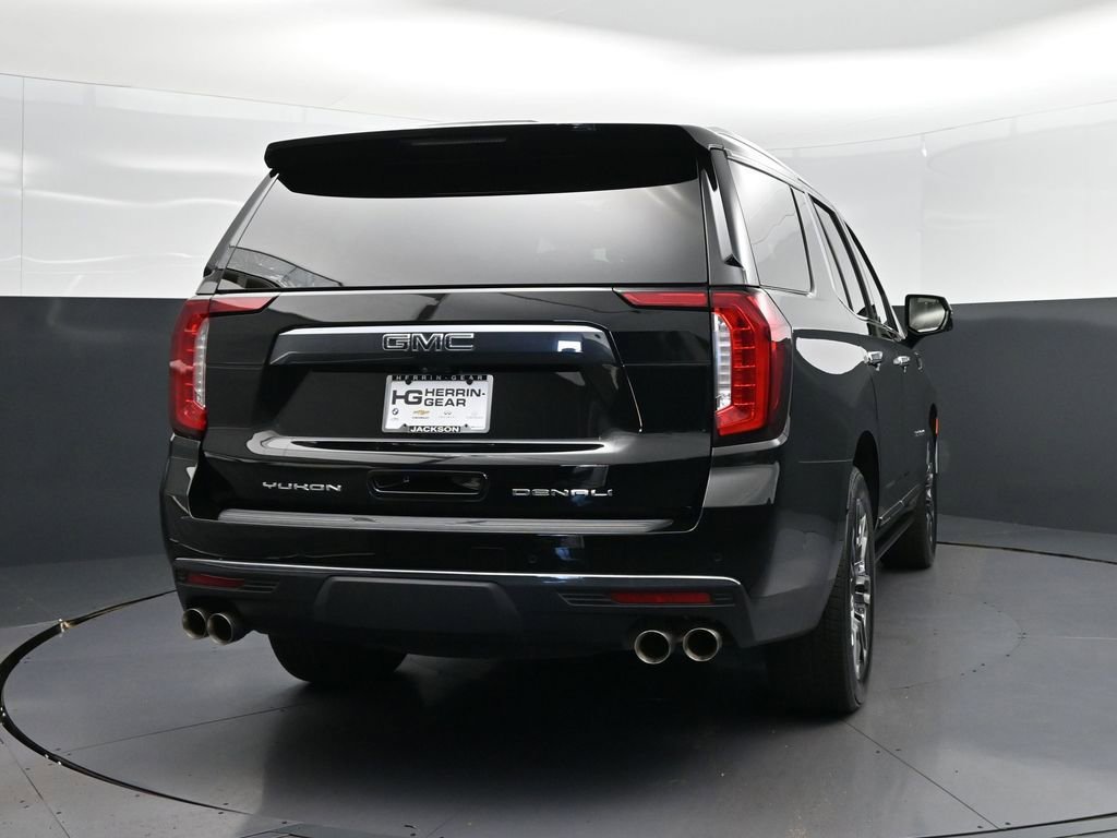 Used 2023 GMC Yukon Denali Ultimate image 7
