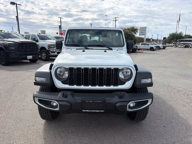 Used 2025 Jeep Gladiator Sport AWD/4WD image 10