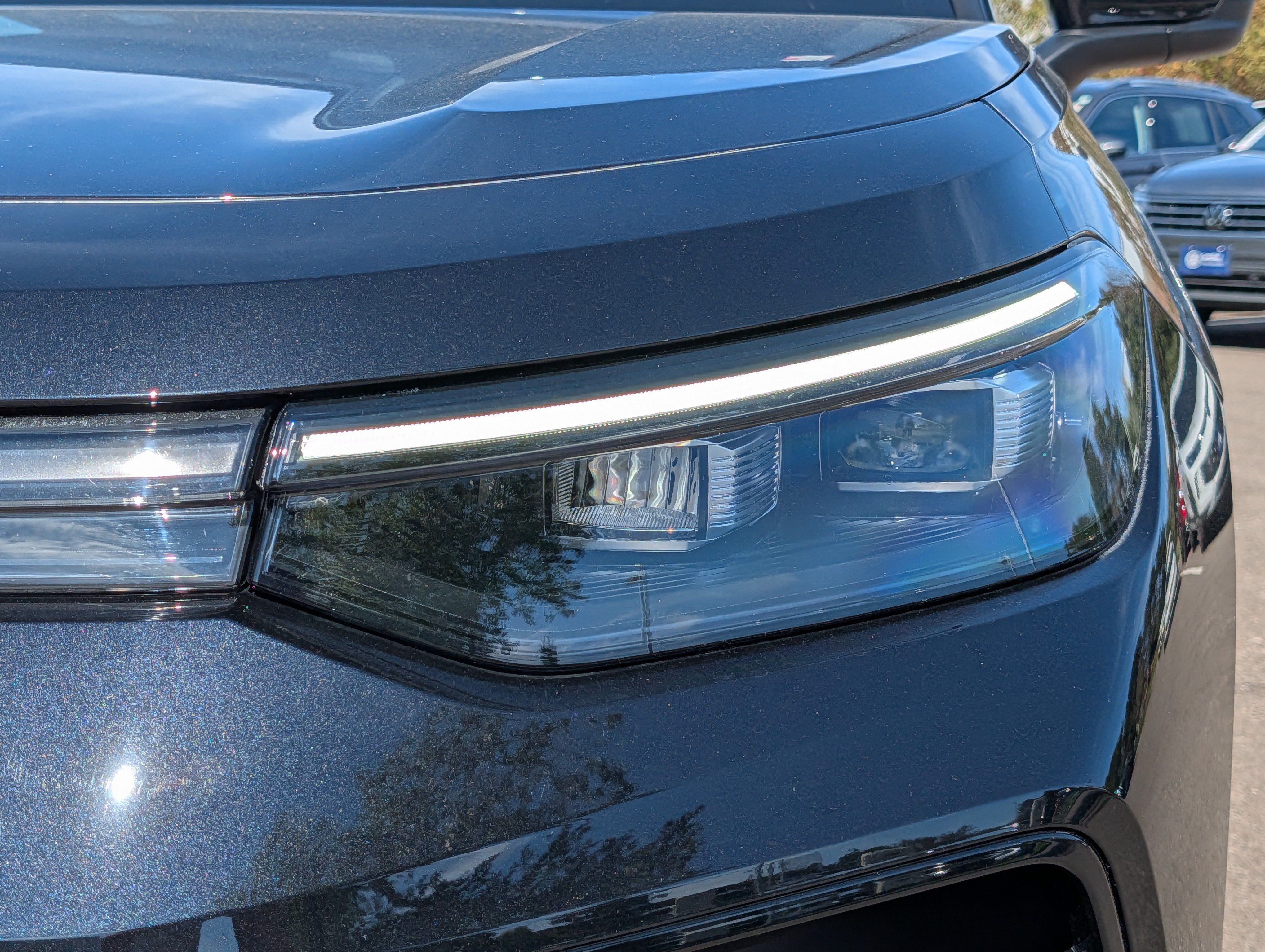 Certified 2026 Volkswagen Tiguan SE R-Line AWD/4WD image 16