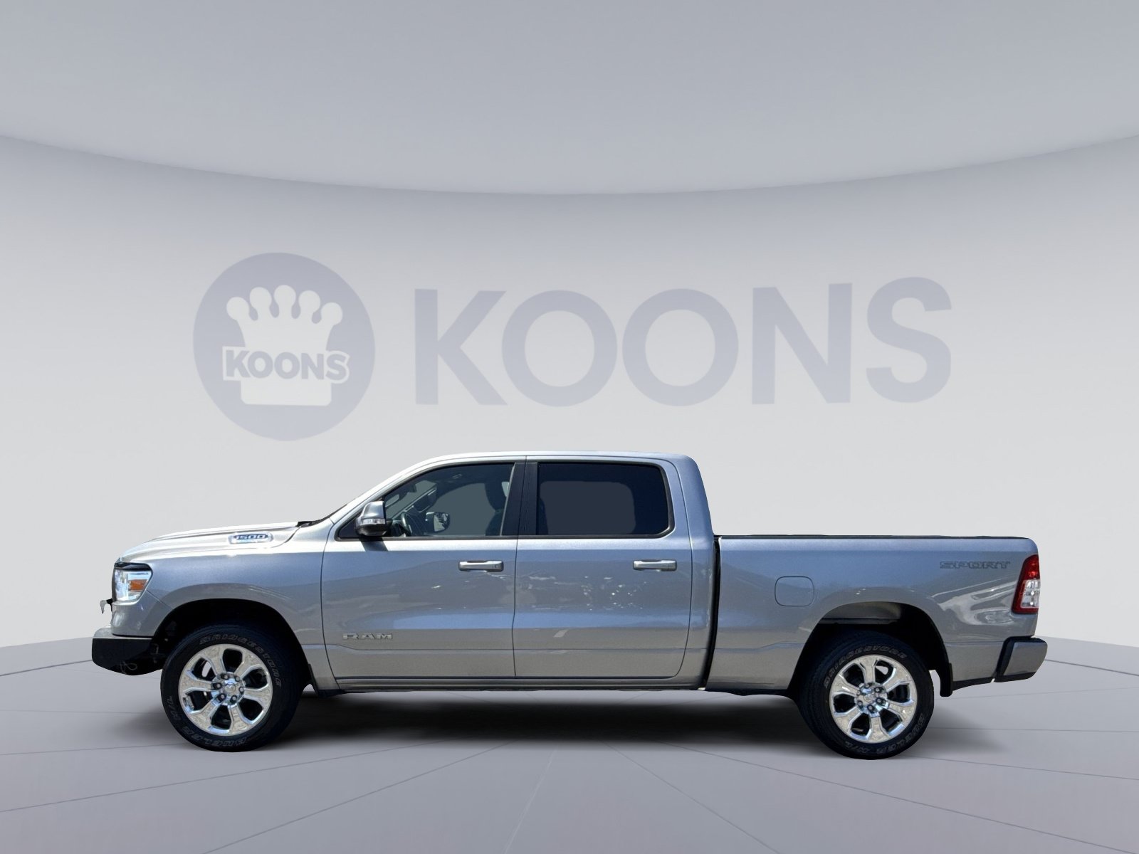 Used 2022 RAM 1500 Big Horn AWD/4WD image 2