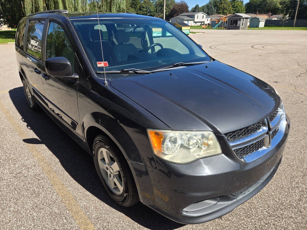 Used 2011 Dodge Grand Caravan Mainstreet w/ PWR Convenience Group FWD image 14