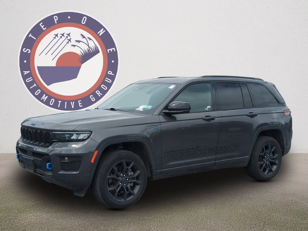 Used 2024 Jeep Grand Cherokee Limited 4xe AWD/4WD image 2