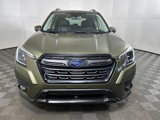 Used 2022 Subaru Forester Limited image 8