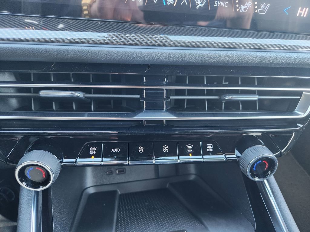 New 2026 Chevrolet Traverse High Country image 23