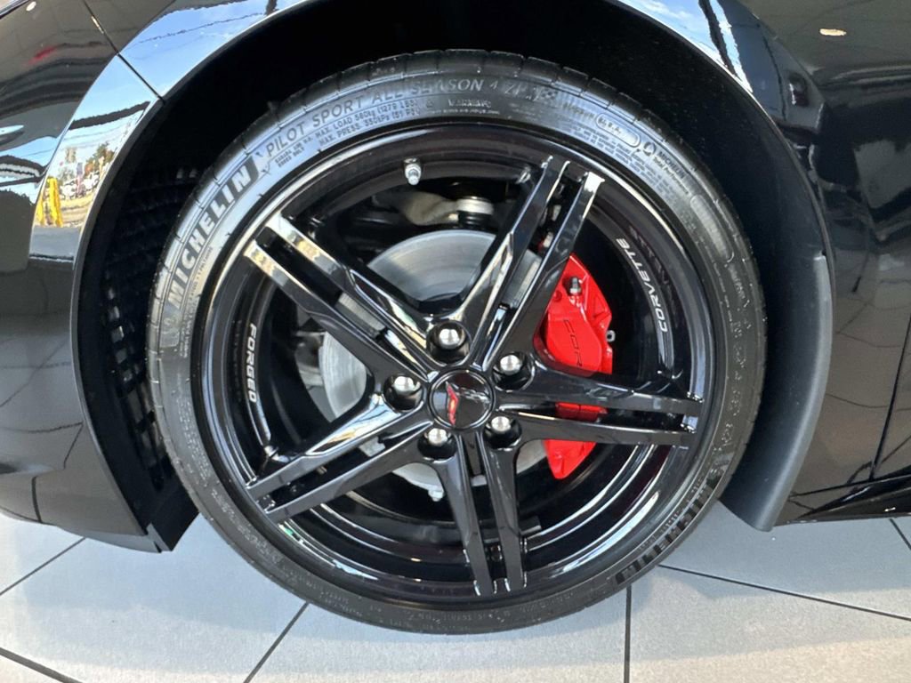 New 2026 Chevrolet Corvette Stingray Coupe w/ Battery Protection Package image 4