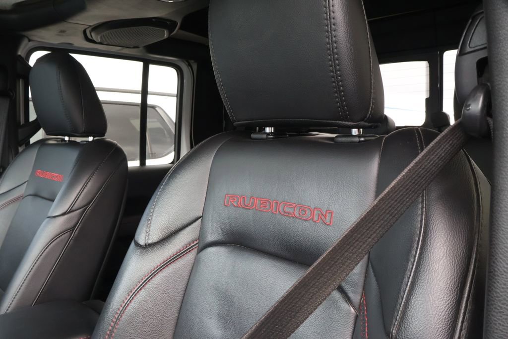 Used 2021 Jeep Gladiator Rubicon AWD/4WD image 12