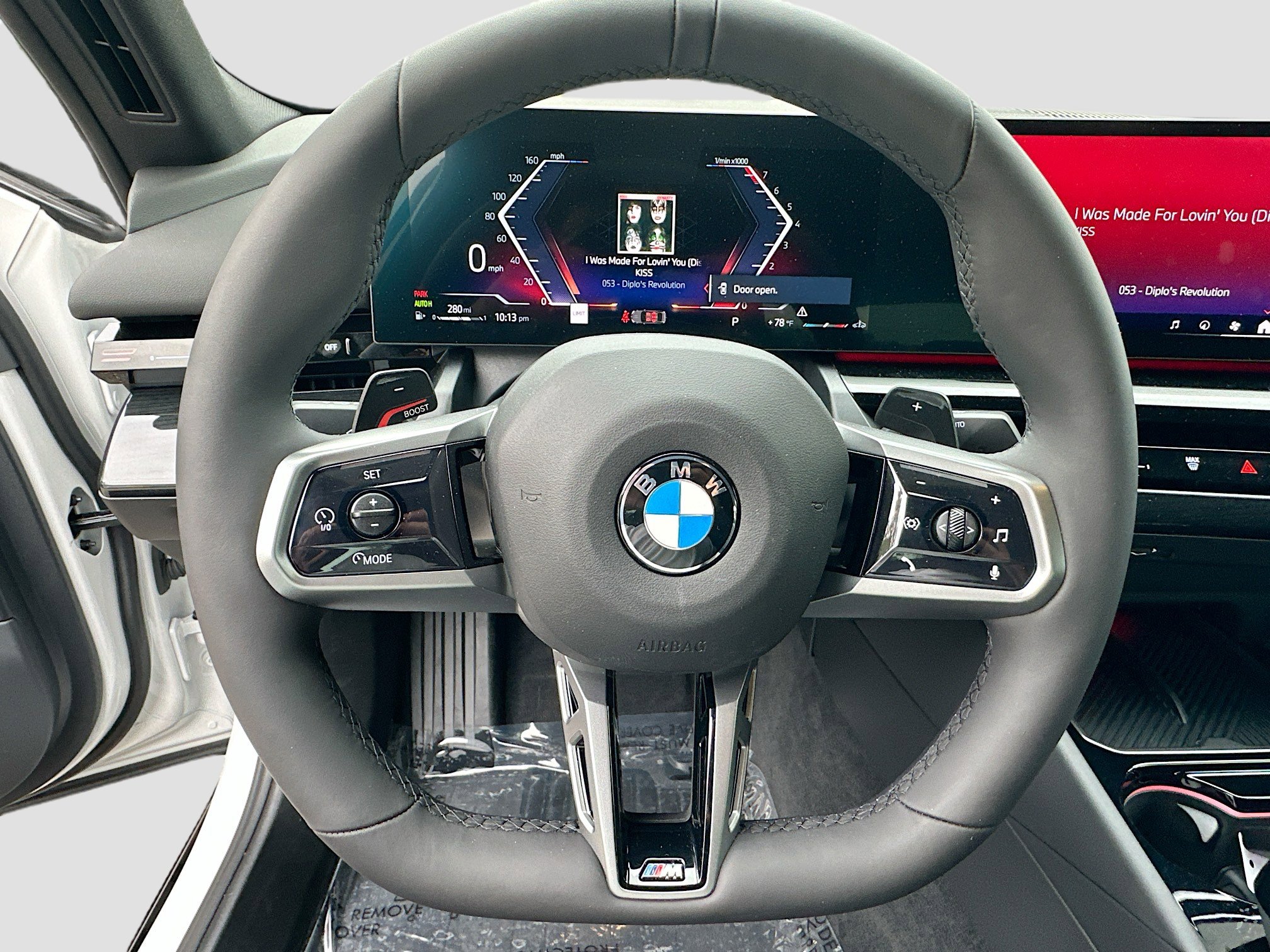 Used 2026 BMW 530i xDrive w/ Executive Package image 11