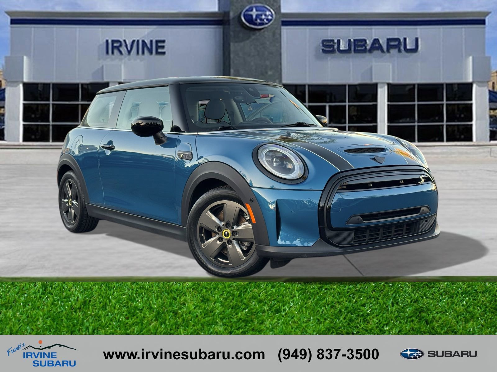 Used 2023 MINI Cooper SE video 1