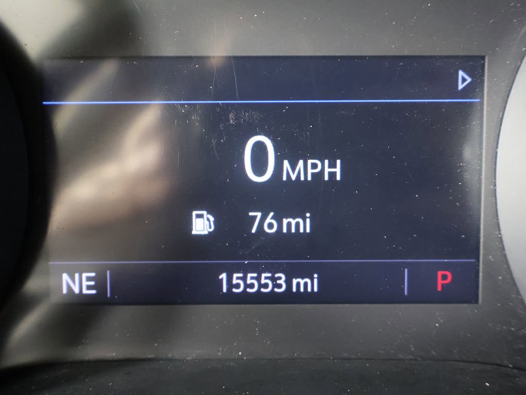 Used 2023 Buick Encore GX Select w/ Sport Touring Package image 29