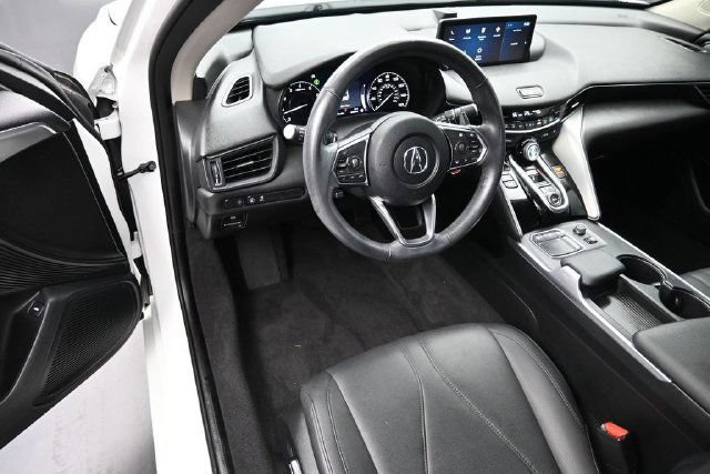 Used 2023 Acura TLX FWD image 4